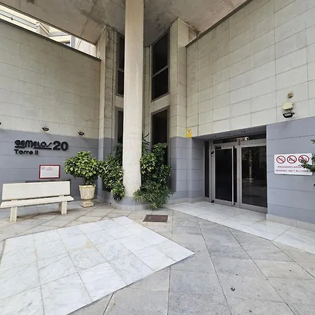 Gemelos Xx 18 If Apartment *