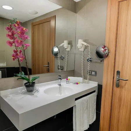 Flash - Recommended Adults Only 4 Sup 4* Benidorm