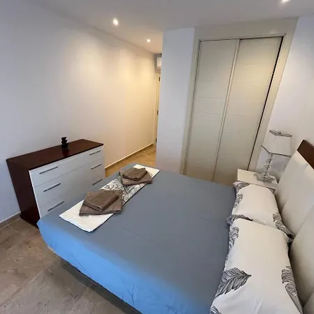Sydney Бенидорм
