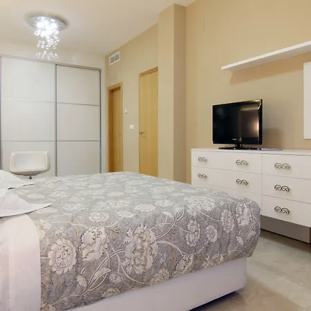 Hotel Pierre & Horizon 3*