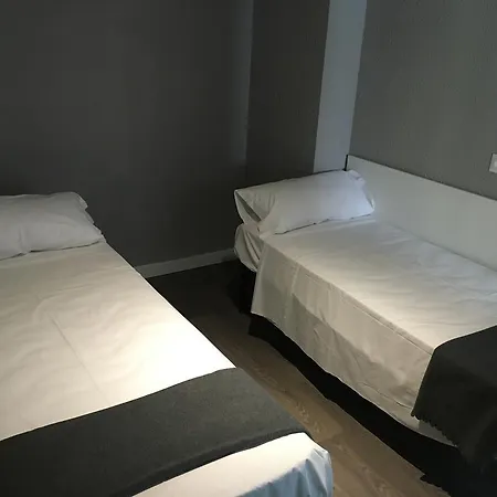 Guest house Hostal Boutique Bbb Auto Check In 2*