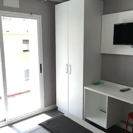 Hostal Boutique Bbb Auto Check In Benidorm