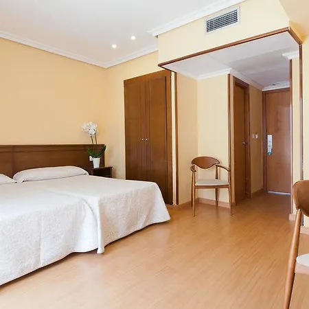 Carlos I Hotel 4*
