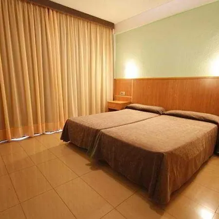 Perla Hotel 3*