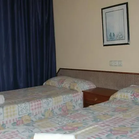 Torre Levante Apts Hotel