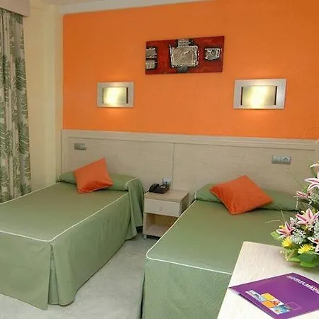Servigroup Calypso Hotel