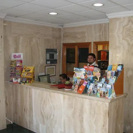 Palm Court Apartment Benidorm
