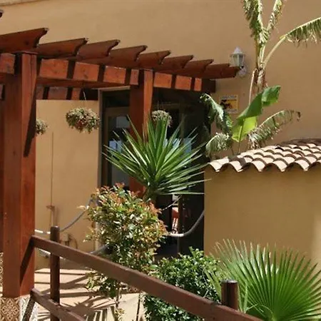 Palm Court Apartment