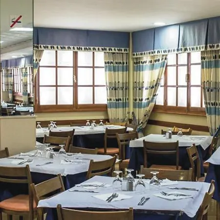 Hotel Port Fleming