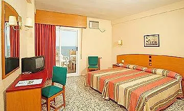 Hotel Rh Sol 3*