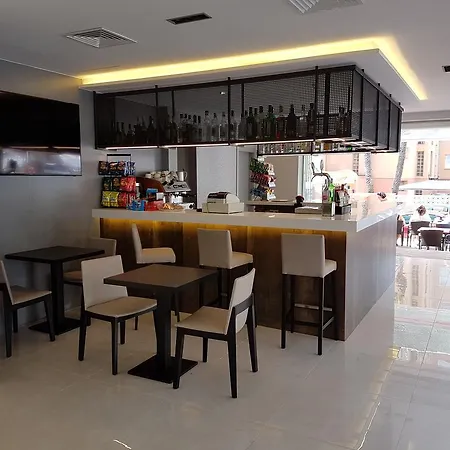 Hotel Perla 3*