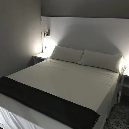 Guest house Hostal Boutique Bbb Auto Check In