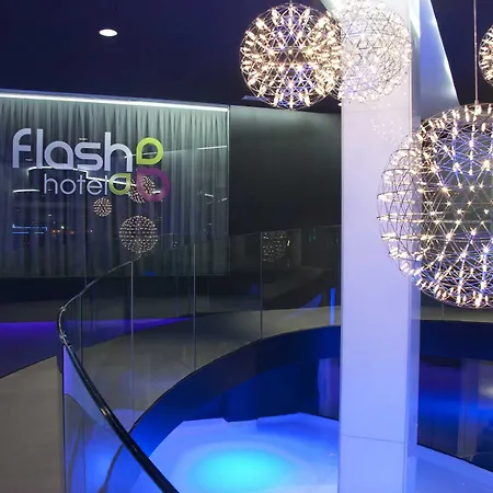 Hotel Flash - Recommended Adults Only 4 Sup