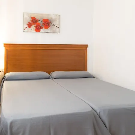 Hotel Gemelos Iv 2*