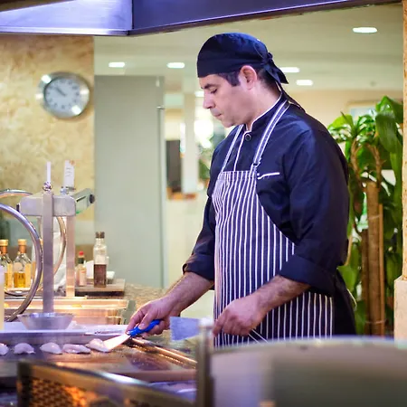 Servigroup Calypso Hotel