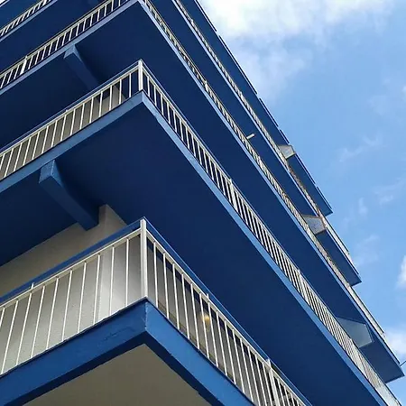 Hotel Centre 2*
