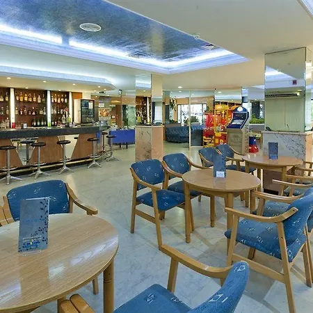Port Vista Oro Hotel