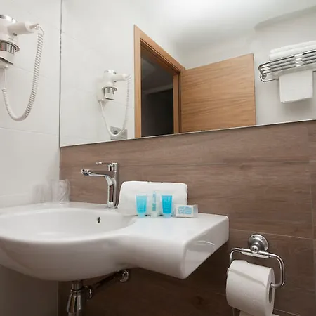 Perla Hotel