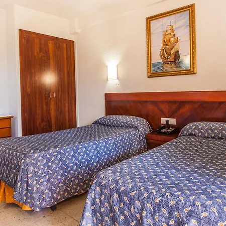 Hotel Calas Marina 3*