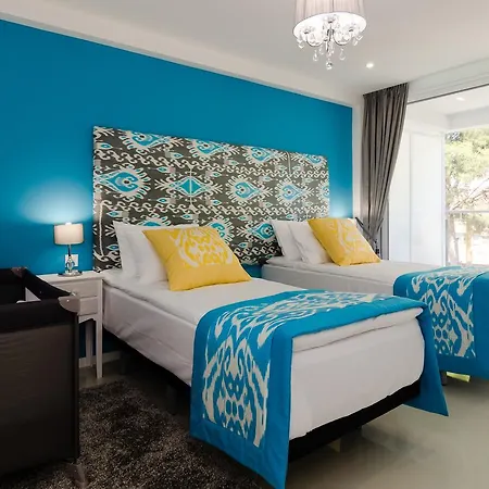 Hotel Sofia 3*