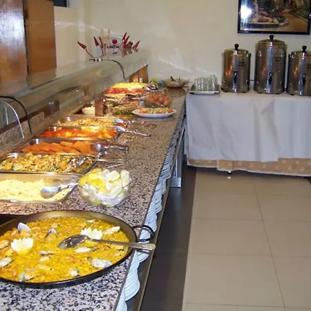 Mayna Hotel