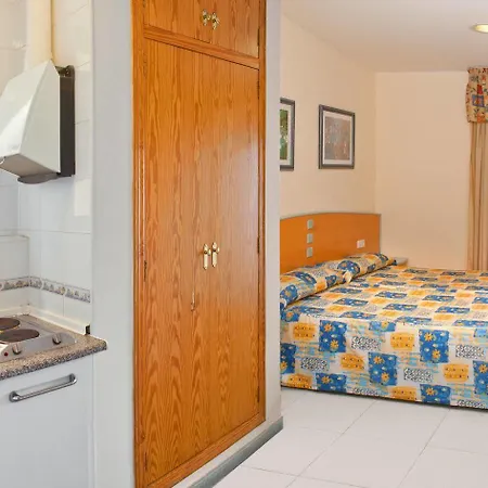 Estudios Rh Sol Apartment *