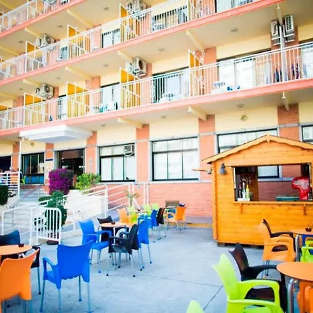 Port Vista Oro Hotel 3*