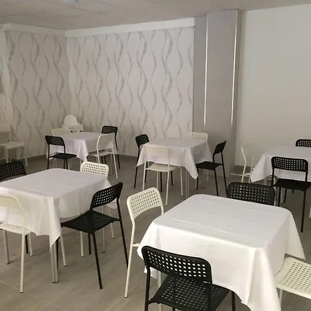 Hostal Boutique Bbb Auto Check In Benidorm
