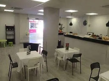 Guest house Hostal Boutique Bbb Auto Check In Benidorm