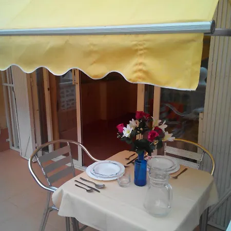 La Siesta Bungalow Levante Beach