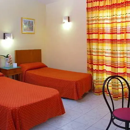 Residencia Bristol Hotell