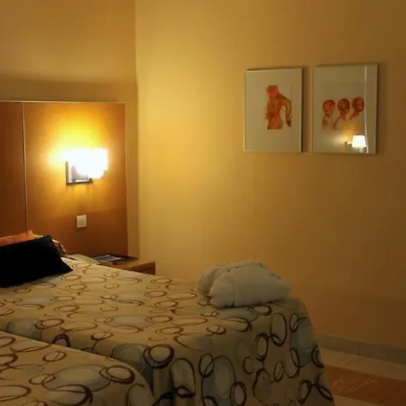 Bcl Levante Club Aparthotel 3*