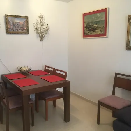 Benirent San Remo 2f Apartment *