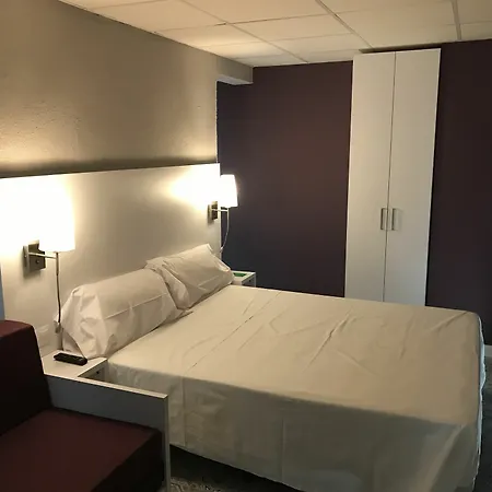 Benidorm Beach Hostel Hotel 2*