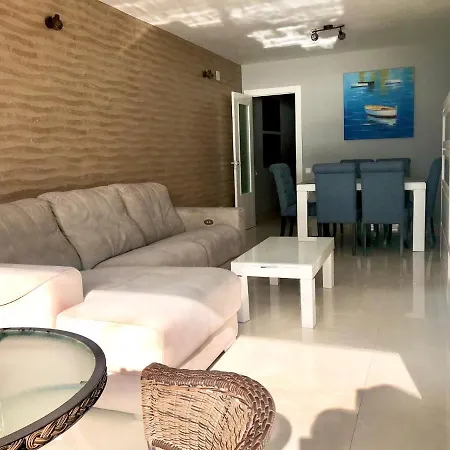 Seafront Levante Blueline 아파트