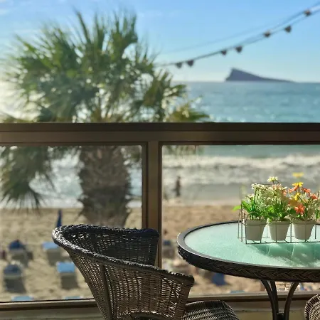 아파트 Seafront Levante Blueline *