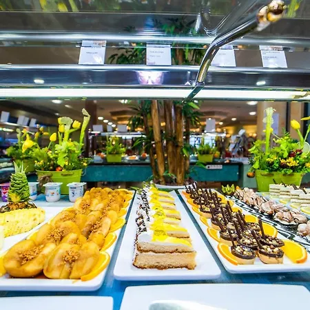 瑟维集团里亚托酒店 酒店 3*