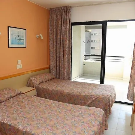 Aparthotel Luxmar 2*