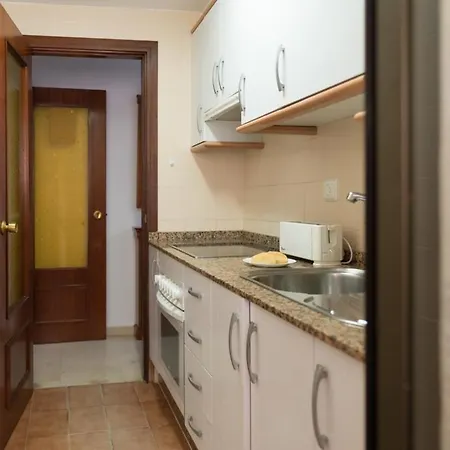 Gemelos Beninter Apartment *