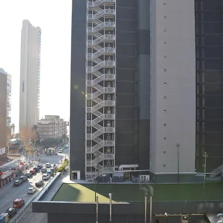 Apts Ara With Pool *