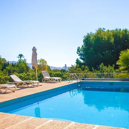 Villa Altozano With Pool, Barbeque, Large Garden, And Fantastic Sea Views *