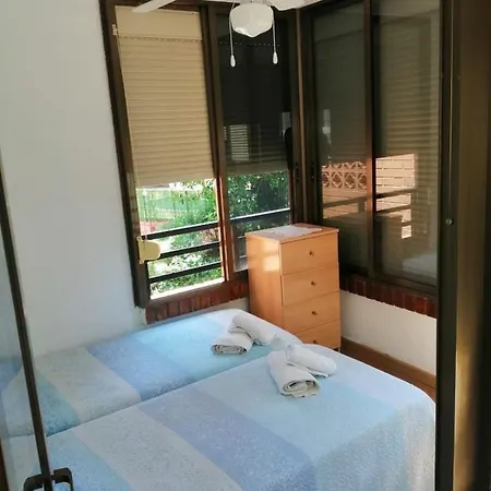 In Rincon De Loix, Levante Beach Appartement