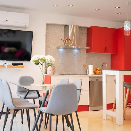 My Sweet Pink Apartment