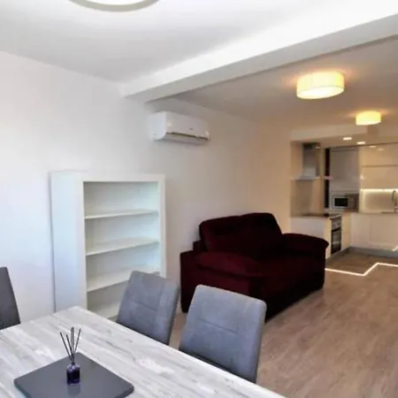 Apartment Doro Seaview *
