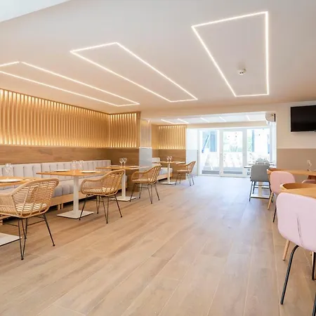 Appartamento Halley Hotel&apartments Affiliated By Meliá Benidorm