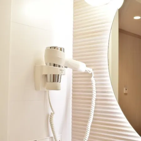 Ambassador Playa Ii 4*