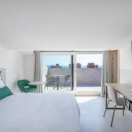 Halley & Affiliated By Melia 3* Benidorm