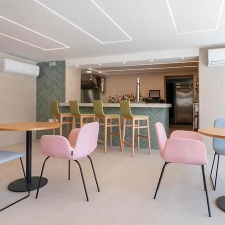Halley & Affiliated By Melia Hotel
