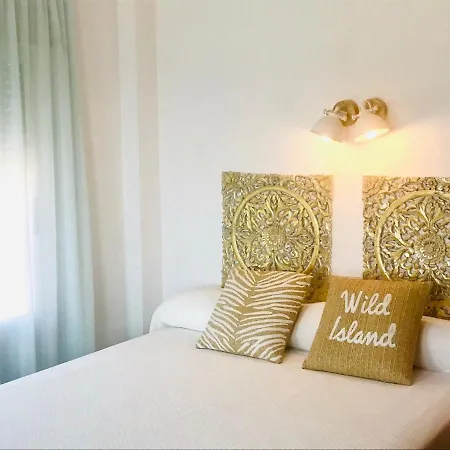 Ulia Apartment *
