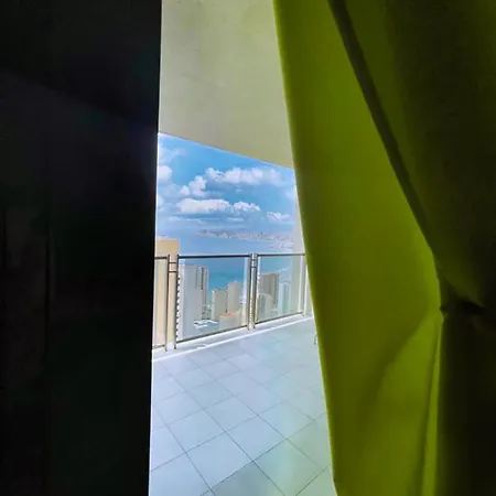 Beautiful Near With Panoramic Sea-view Apartment *